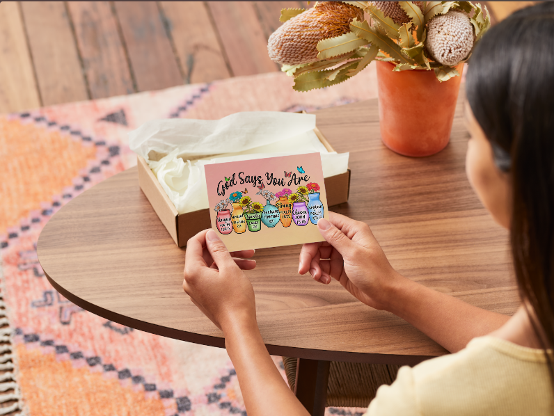 Faith & Encouragement Notecard Set – 8 Inspirational 5.5"x4.25" Cards with Envelopes in Kraft Gift Box